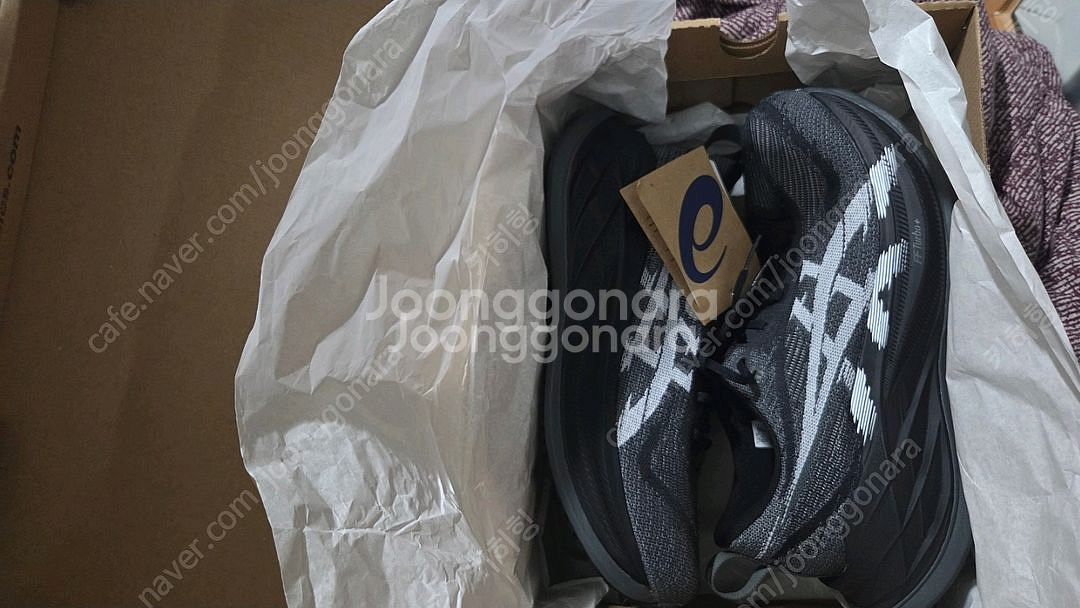 아식스 슈퍼블라스트2 러닝화 270사이즈--3