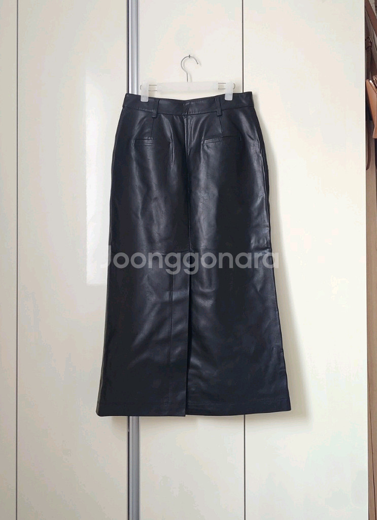 블러썸에이치컴퍼니 레더 스커트--11