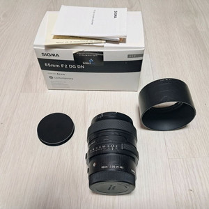 시그마 65mm F2 DG DN 렌즈