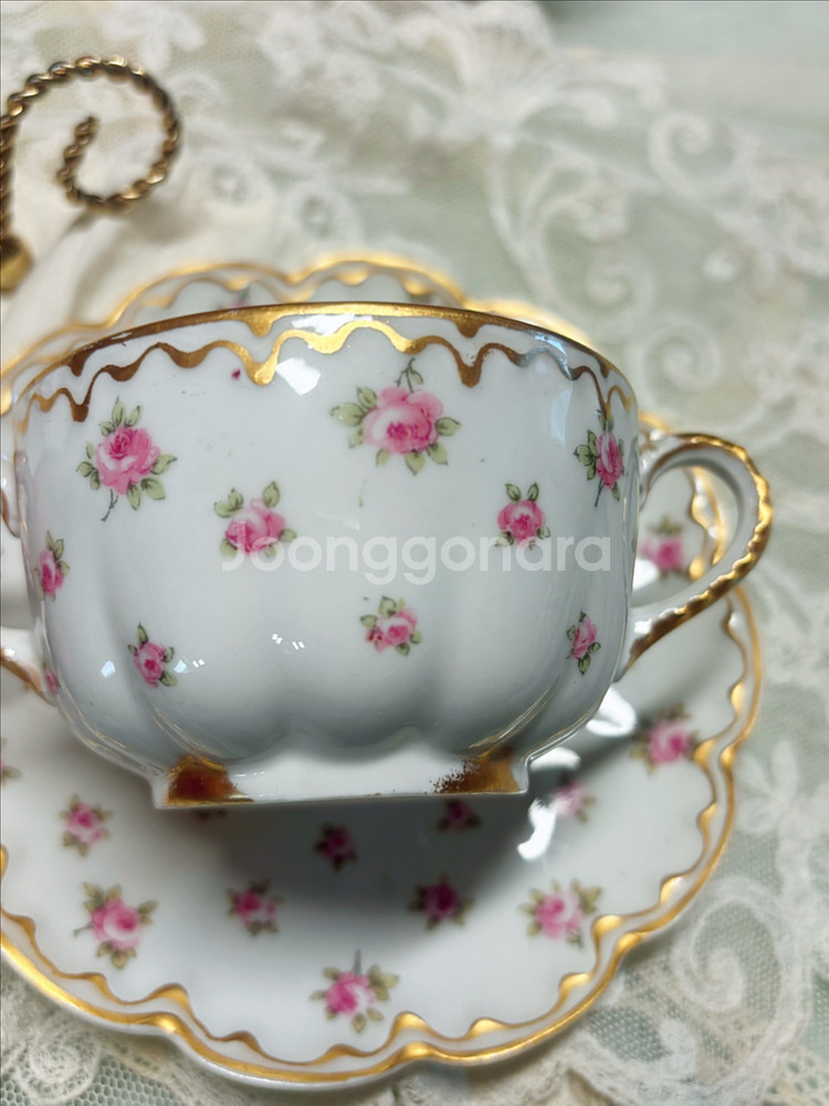 하빌랜드 뿌띠플라워 컵&소서 세트--1