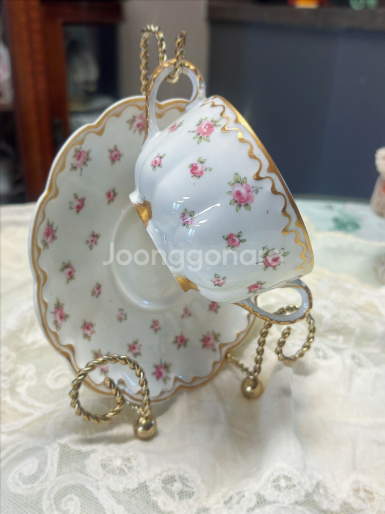 하빌랜드 뿌띠플라워 컵&소서 세트--2