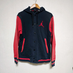 나이키 기모후드자켓105사이즈