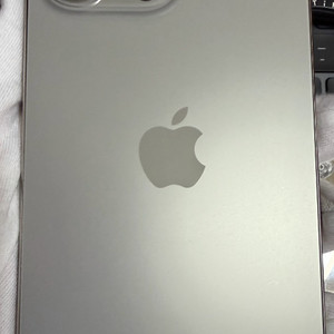 SSS급 아이폰 16 프로맥스 512 내추럴티타늄