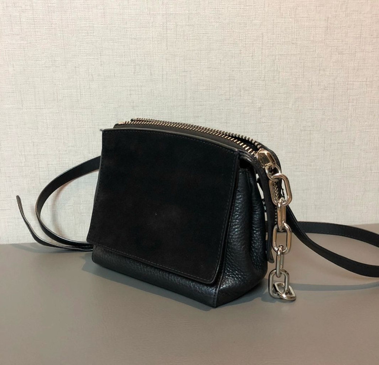 알렉산더왕 아티카 플랩백--4