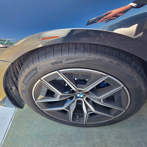 브릿지스톤 투란자 245/45R19 하계 타이어 팝니다.