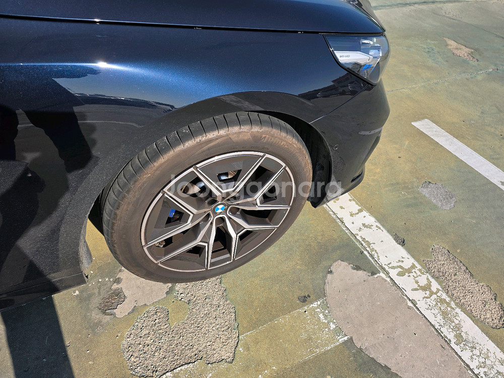 브릿지스톤 투란자 245/45R19 하계 타이어 팝니다.--3