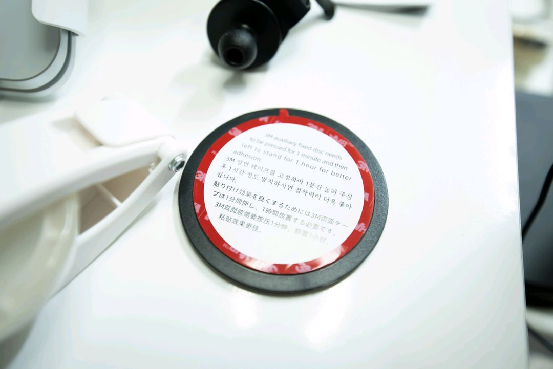 차량용 나비 무드등 폴드 무선 고속 충전기 거치대 팝니 이미지