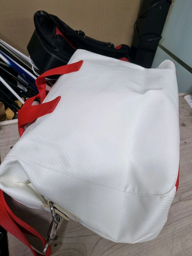 푸마 페라리 레이싱 콜라보 보스턴백 이미지