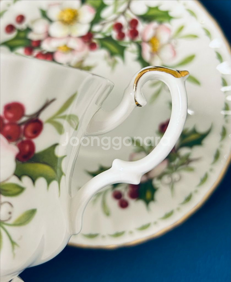 빈티지 로얄 알버트 이달의 꽃 시리즈 중 12월 크리스마스 로즈 찻잔--5