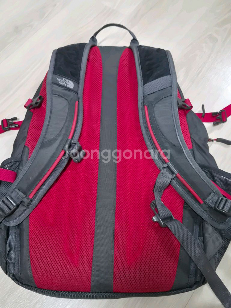 노스페이스 핫샷 백팩 등산가방--1