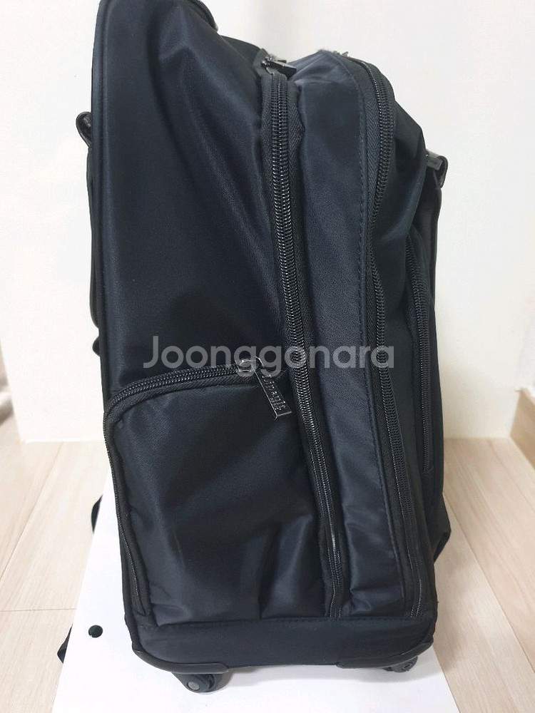 리뽀 캐리어 ( 백팩 사이즈 ) 샘소나이트 에서 인수한 브랜드--2