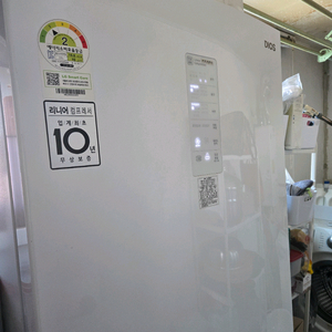 LG 디오스 김치톡톡 김치냉장고 스탠드형 샤이니화이트 K337W11