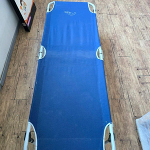 접이식 캠핑 침대