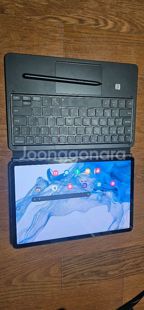 갤럭시탭S8 SM-X706 5g 128G 모델입니다.--0