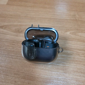 갤럭시 버즈3 본체 + 오른쪽