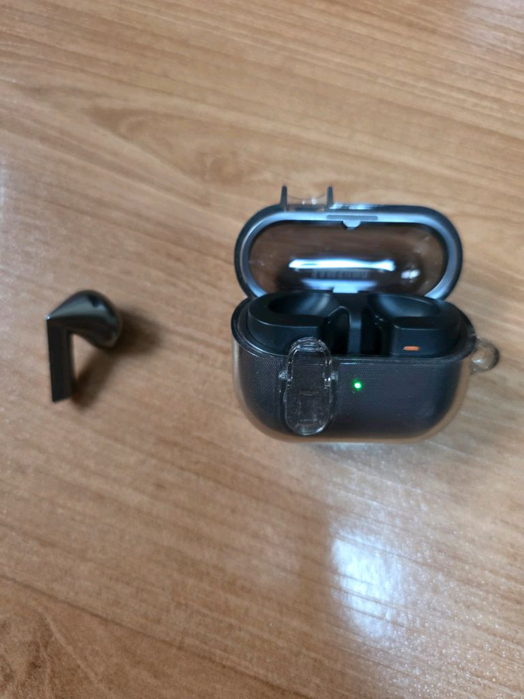 갤럭시 버즈3 본체 + 오른쪽--1