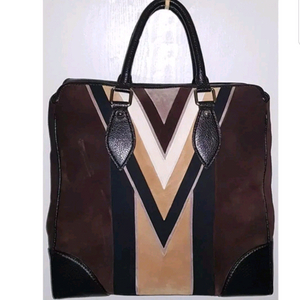 루이비통 컬렉션 남성 가방 정품 퍼렐 한정판 타미증정