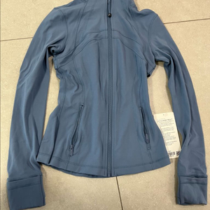 새제품)룰루레몬 디파인자켓 사이즈2