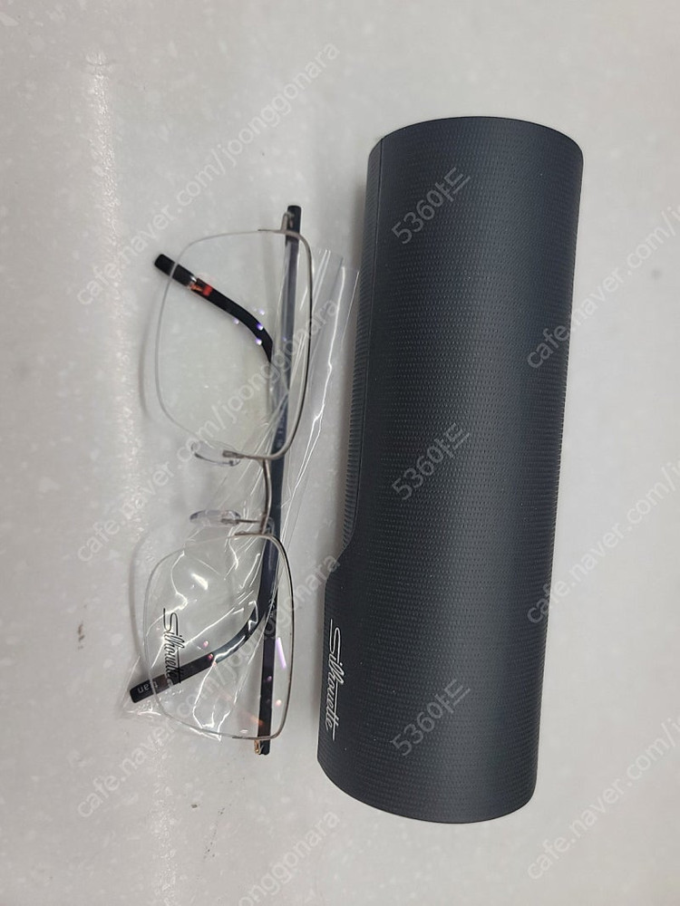 실루엣 5571 서초동 이종석착용 안경 이미지