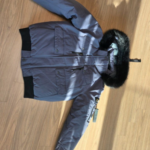 내셔널지오그래픽 타루가 100사이즈 새거