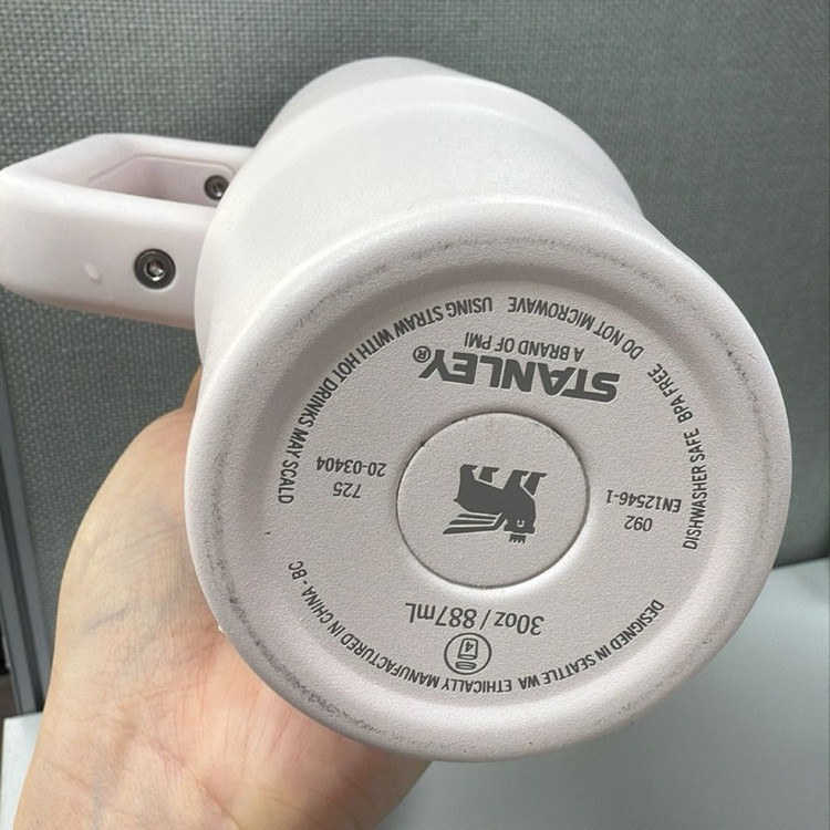 스탠리 퀜처 H2.0 텀블러 핑크 887ml--2