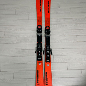 스키 + 부츠 세트 (블리자드.테크니카) 이미지