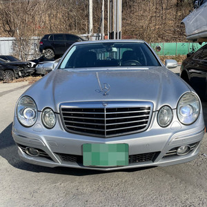 벤츠 W211 E280 998731 2007년 원동기 271 956 주행거리 351,435km 분해 판매합니다 이미지