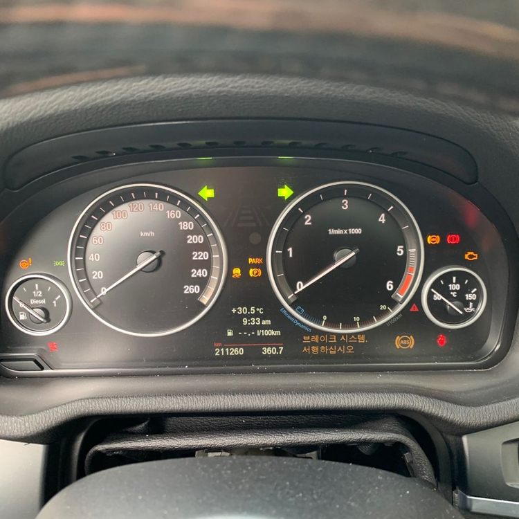 BMW X3 (F25) IBA39933 2012년식 211,260km 분해 판매합니다--2