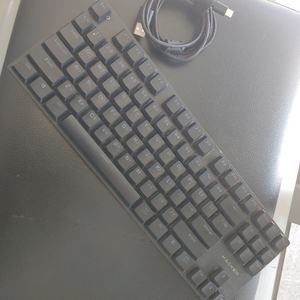 앱코 해커 적축 슬림 키보드 k640tslk팝니다 부산 해운대