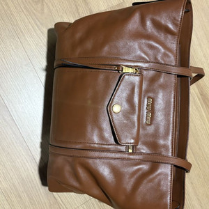 미우미우 레더 서류가방