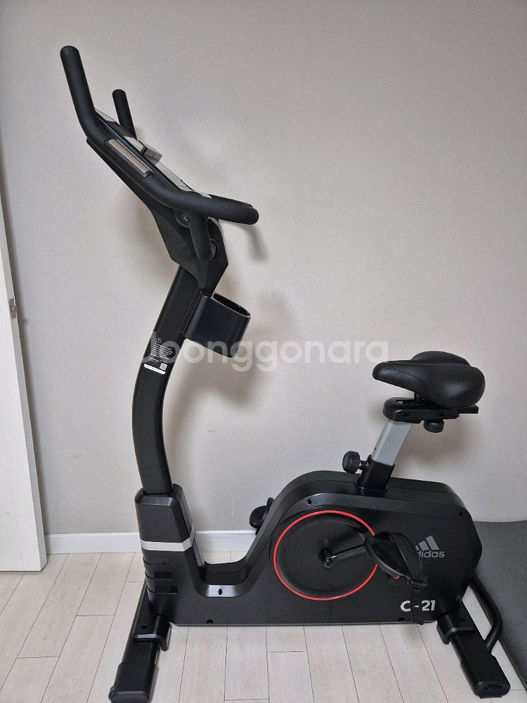 클럽용 아디다스 실내자전거 싸이클 C-21--0