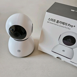 헤이홈 스마트 홈카메라 Pro+ 프로플러스 팝니다.