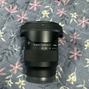 시그마 16-28mm F2.8 표준 줌 렌즈