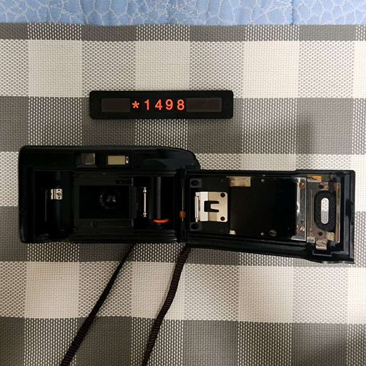 캐논 오토보이 3 데이터백 필름카메라--4