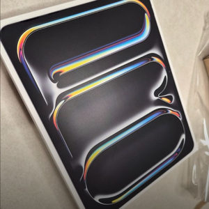 아이패드 프로 13 M5 미개봉