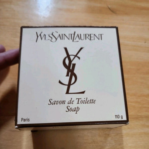 입생로랑 비누 soap 110g 새상품