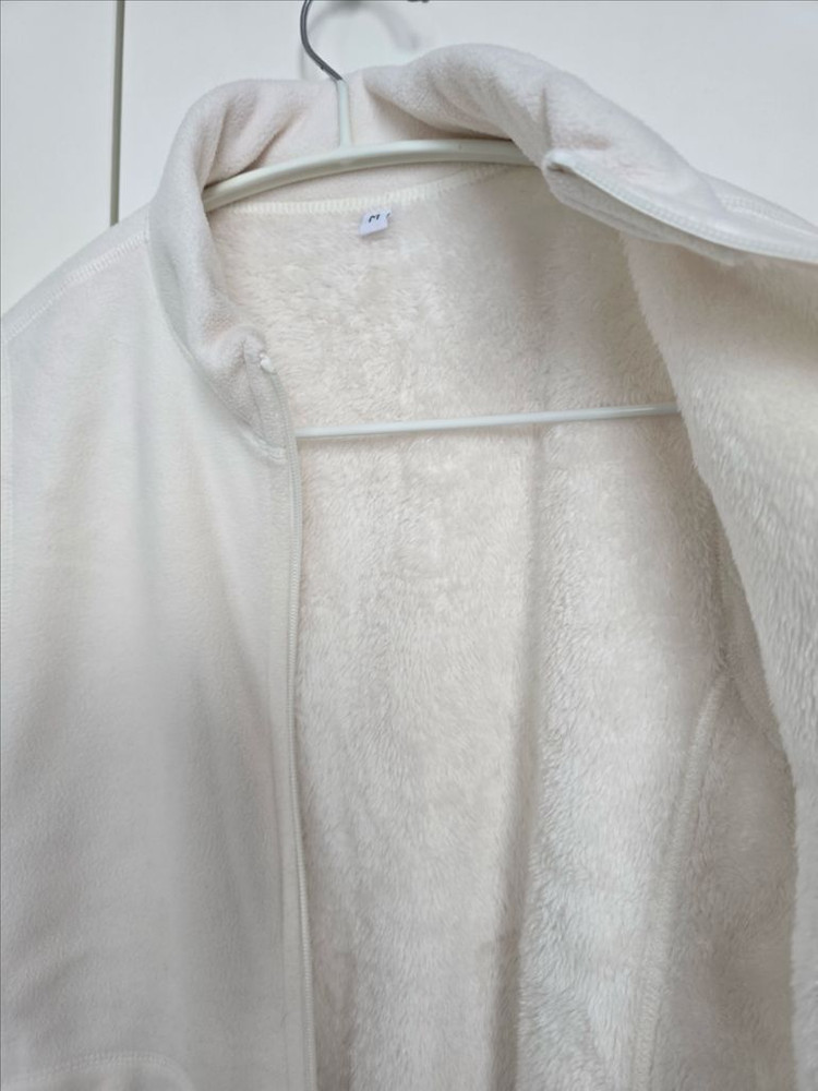 아이보리 후리스 집업조끼--1