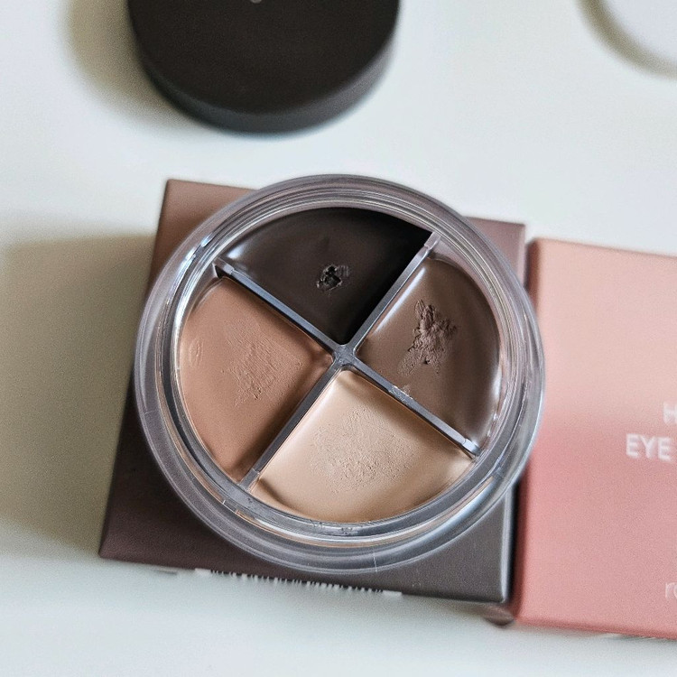 롬앤 한올 아이팟 라이너 01 브라운 토프 팟, 03 피오니 크림 팟 이미지