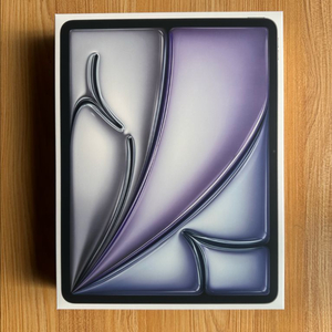 iPad Air 13 M3 + Apple Pencil Pro + 정품 Magic Keyboard 세트 판매합니다