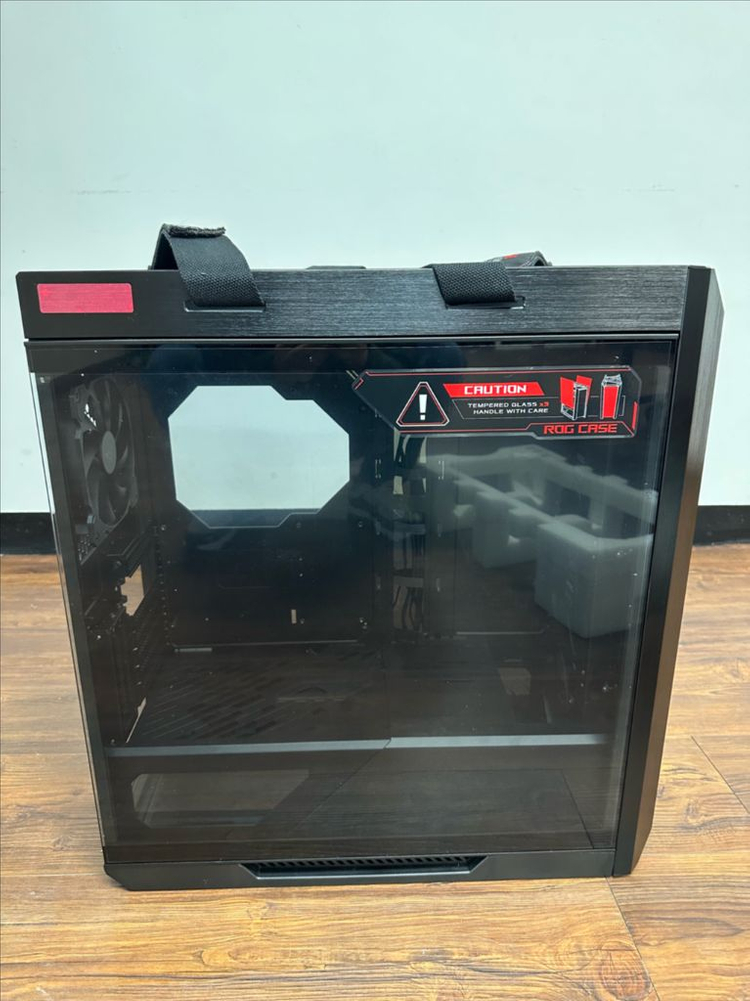 ASUS ROG STRIX HELIOS 케이스 판매합니다.--3