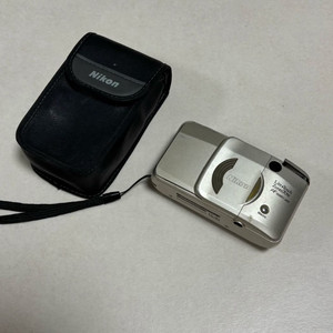 니콘 Lite Touch Zoom 70W 필름카메라