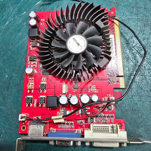 이엠텍 그래픽 카드 512MB DDR2 이미지