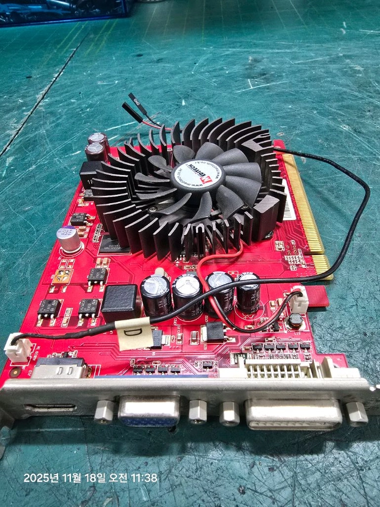 이엠텍 그래픽 카드 512MB DDR2 이미지