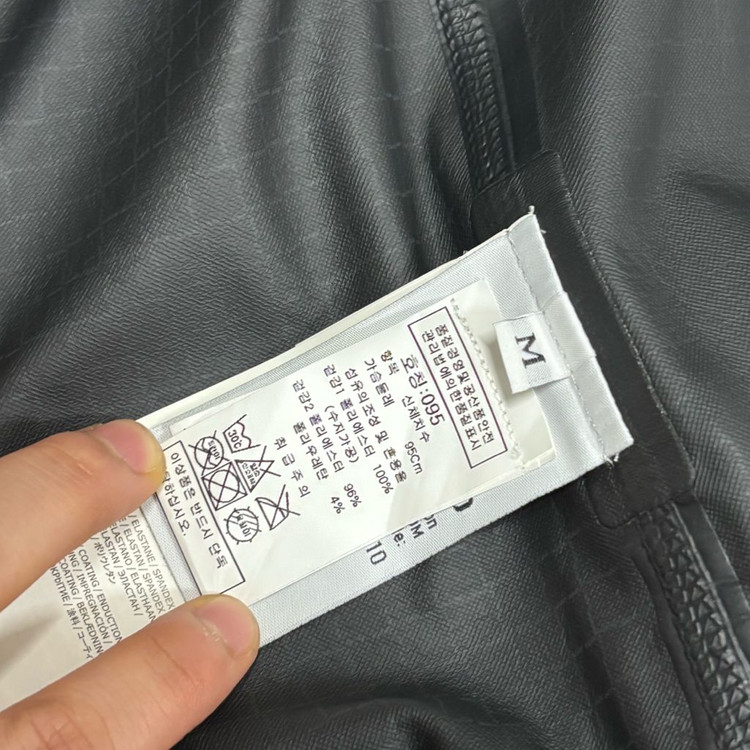 스톤아일랜드 라이트 소프트쉘 봄버자켓--3