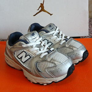 뉴발란스키즈530 160스틸그레이 운동화.24년8월제품