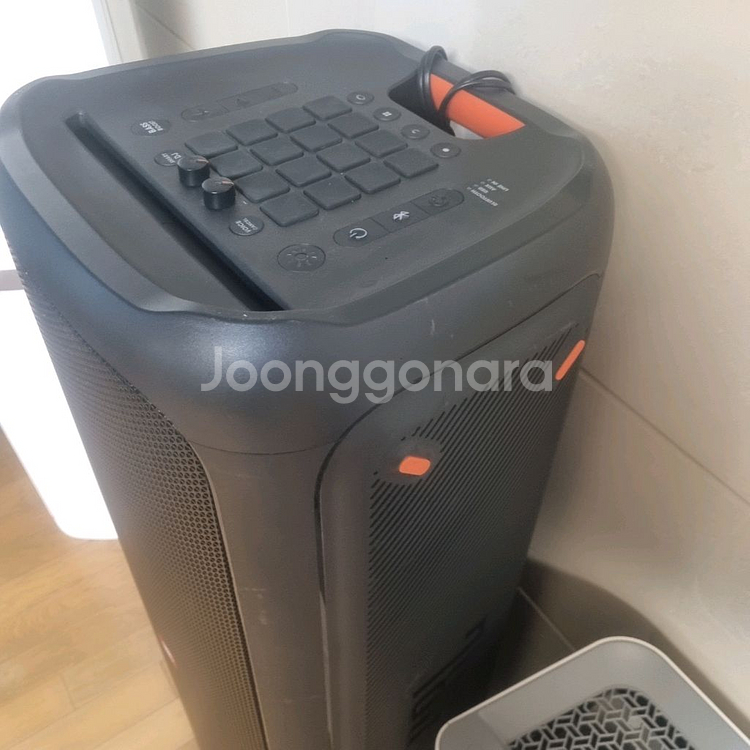 JBL Partybox 1000 스피커 + 마이크(새제품--3