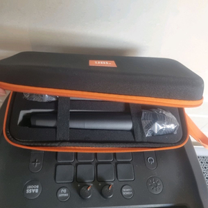 JBL Partybox 1000 스피커 + 마이크(새제품