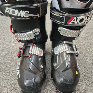 아토믹 스키부츠 중고 판매합니다 스키샵장비 렌탈샵 이미지