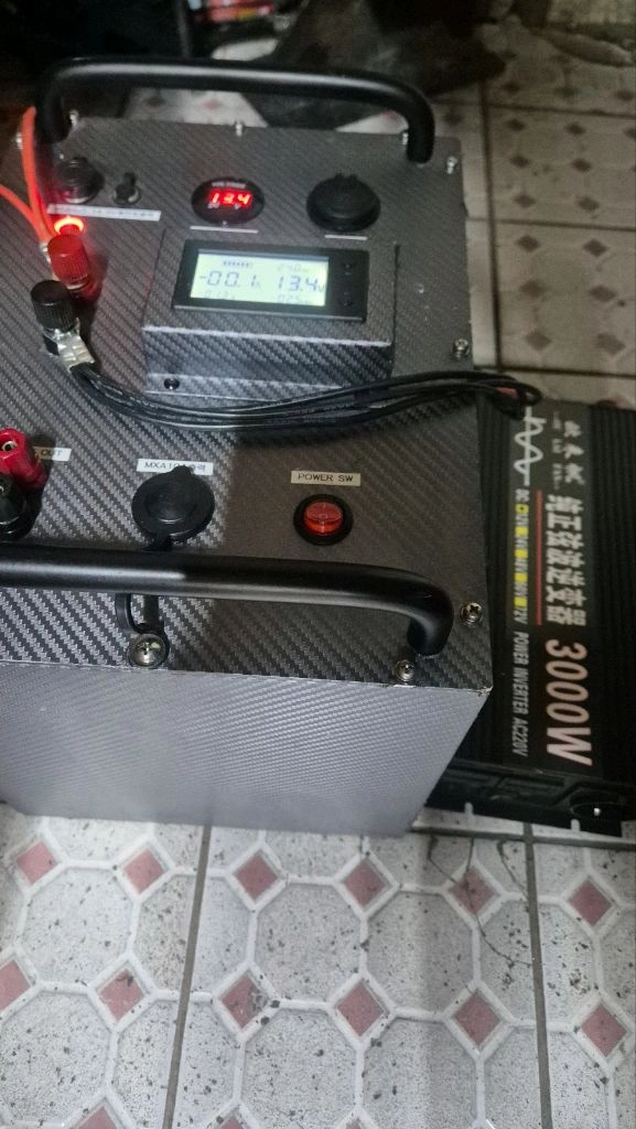인산철파워뱅크 14.6v 240ah+3000W 순수정현파인버터 - 안심되는 중고거래