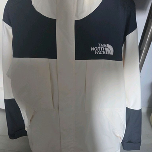 노스페이스 마운틴 바람막이